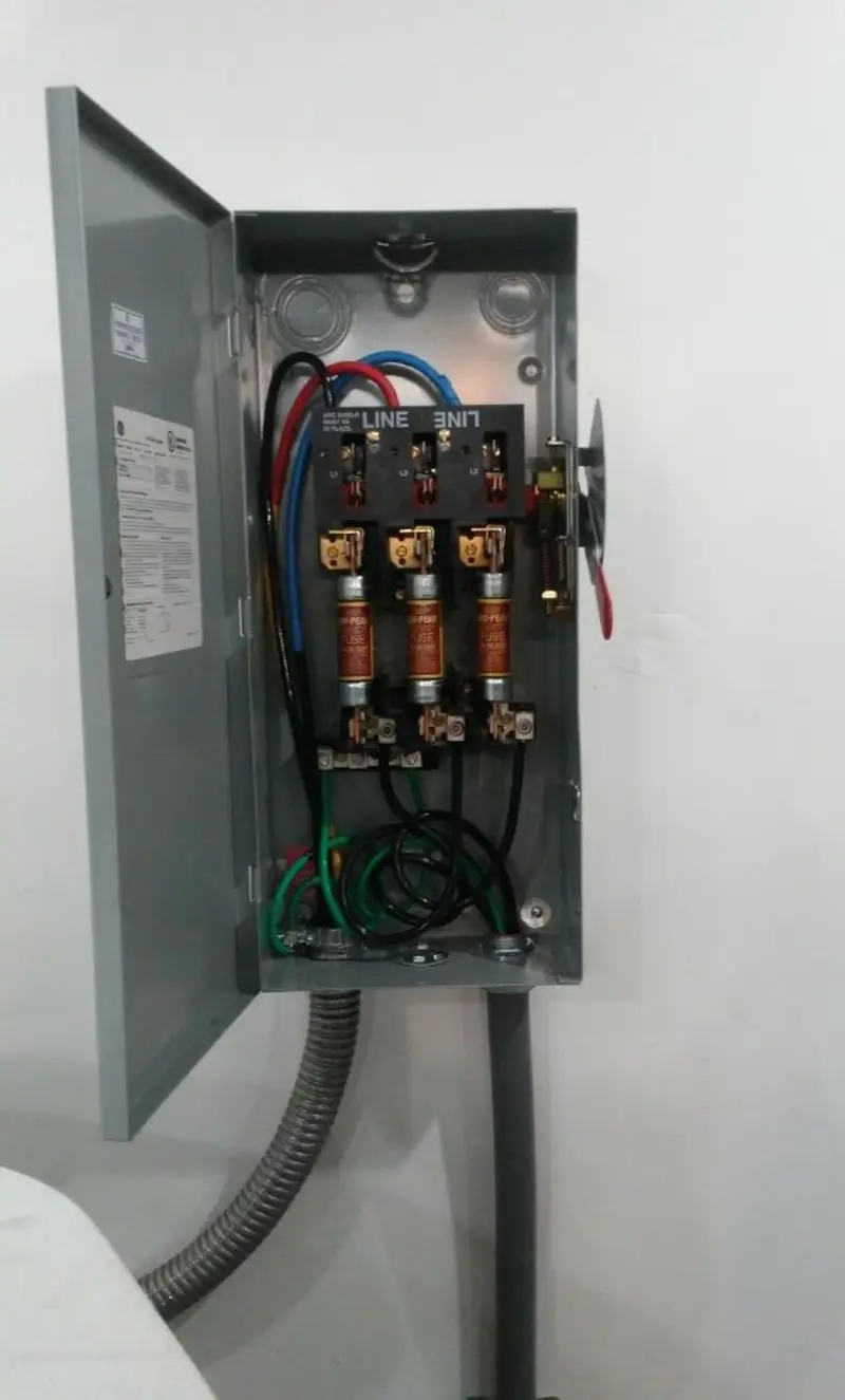 Three-phase disconnect switch installed for Electrical Wiring & Rewiring in Dixon